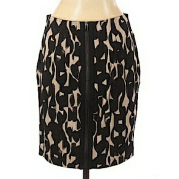 Ann Taylor Straight Stretch Edgy Abstract Exposed Back Zipper Skirt Black Sz 8P - Picture 4 of 10